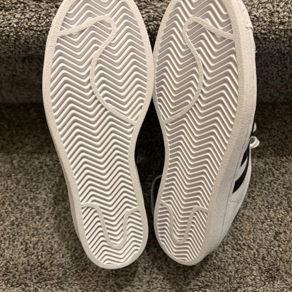 SOLD- Brand new Adidas Superstar shoes - Picture 5 of 5